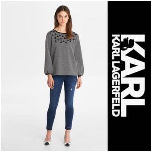 KARL LAGERFELD Sweater w. Flower Applique